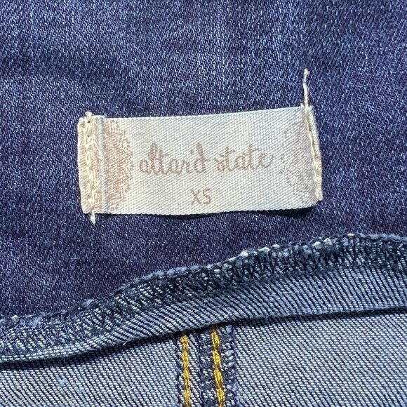 Altar'd State Dark Wash Denim Paper Bag Mini Skirt Size XS - Picture 4 of 6